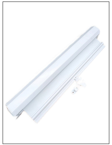 Store PVC blanc 750 x 1238 mm avec patte de fixation